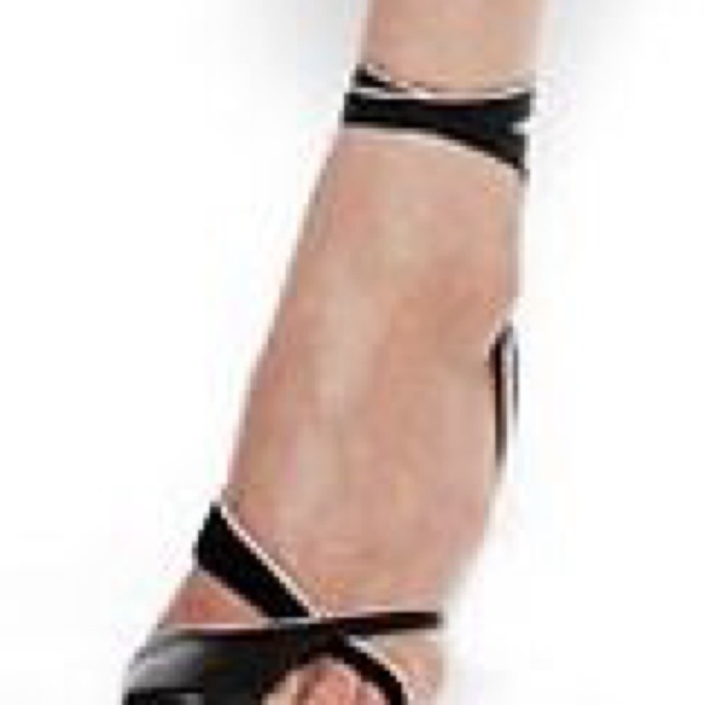 BCBG - Picture 2 of 2